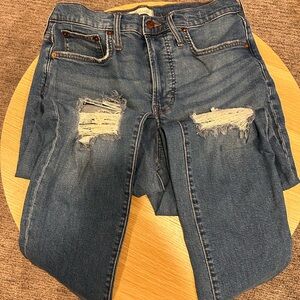 Madewell Women's Blue Ripped Skinny Jeans